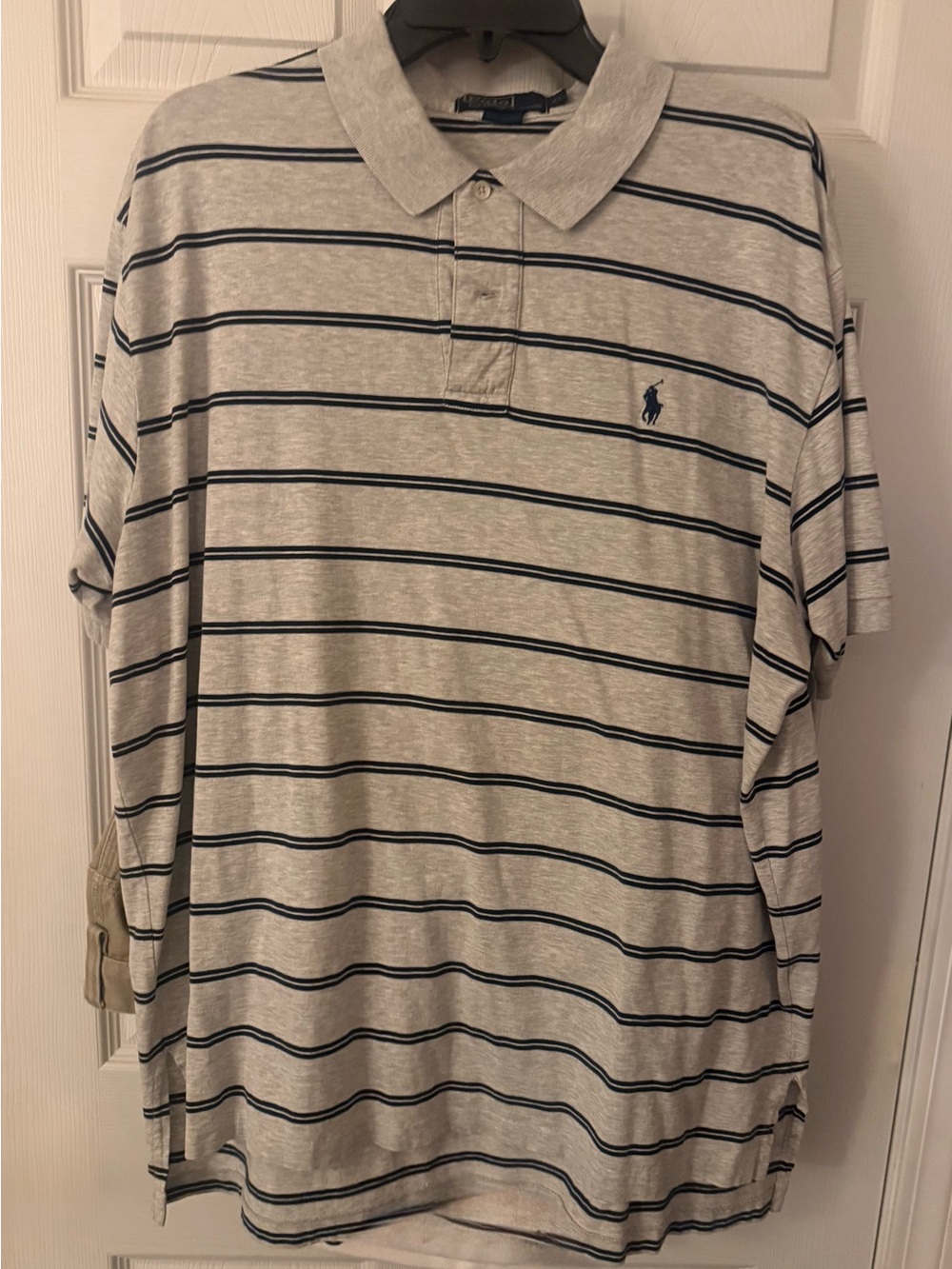 Ralph Lauren Light Gray Polo with Navy Stripes size XL